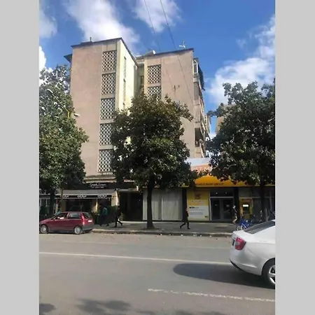 Apartment Lina -tia Lovely New Bazaar Tirana