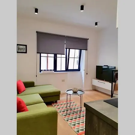 Apartment Lina -tia Lovely New Bazaar Tirana